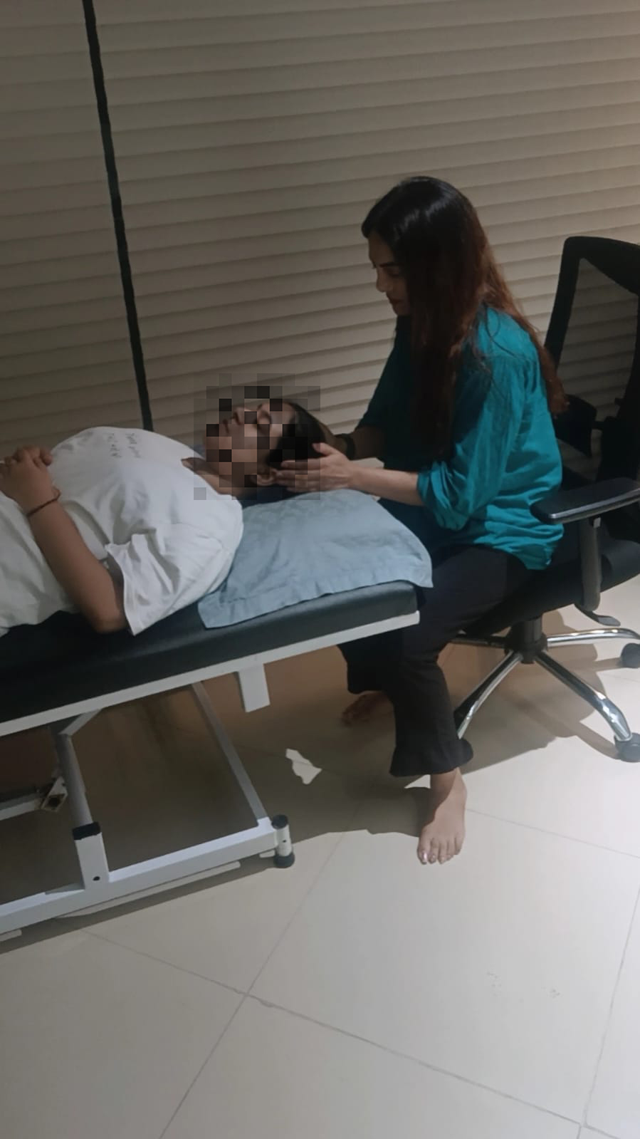 Hypnotherapy practice — moment 13